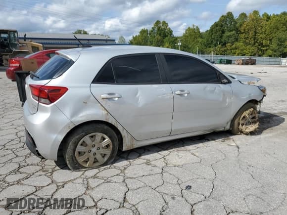 ✅ 2022 Kia Rio S • VIN: 3KPA25AD1NE475099 • Lot: 71355575. Listed on Copart with 74,168 mi. Free auction sales archive from the USA and detailed vehicle history report at DreamBid. Image 3.