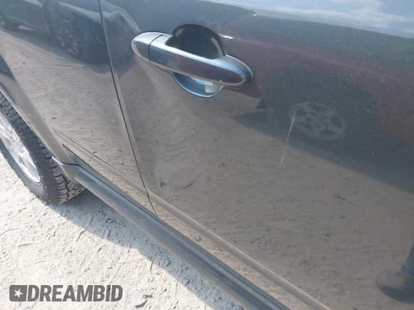 ✅ 2009 Mercury Mariner • VIN: 4M2CU81789KJ23746 • Lot: 42431820. Listed on IAAI with 215,671 mi. Free auction sales archive from the USA and detailed vehicle history report at DreamBid. Image 16.