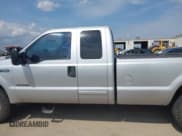 ✅ 2001 Ford F-250 XL • VIN: 1FTNX21F51EC38043 • Lot: 43021837. Listed on IAAI with 268,148 mi. Free auction sales archive from the USA and detailed vehicle history report at DreamBid. Image 14.