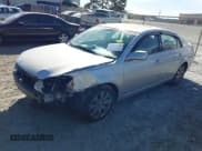 ✅ 2007 Toyota Avalon Limited • VIN: 4T1BK36B97U214559 • Лот: 43523460. Опубликован ранее на IAAI с пробегом 180 070 миль. Бесплатный доступ к архиву аукционных продаж из США и подробный отчёт об истории автомобиля на DreamBid. Изображение 2.