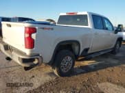 ✅ 2025 Chevrolet Silverado 2500HD LT • VIN: 2GC1KNEY5S1222762 • Лот: 43784779. Опубликован ранее на IAAI с пробегом 9 303 миль. Бесплатный доступ к архиву аукционных продаж из США и подробный отчёт об истории автомобиля на DreamBid. Изображение 4.