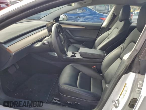 ✅ 2022 Tesla Model 3 Long Range • VIN: 5YJ3E1EB2NF293469 • Лот: 94108795. Опубликован ранее на Copart с пробегом 69 075 миль. Бесплатный доступ к архиву аукционных продаж из США и подробный отчёт об истории автомобиля на DreamBid. Изображение 7.