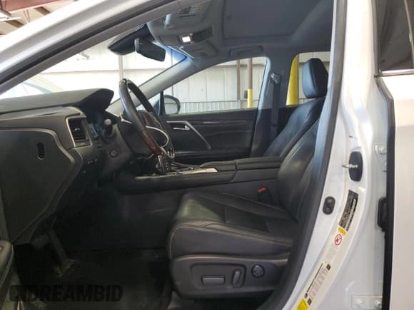 ✅ 2019 Lexus RX 450h • VIN: 2T2BGMCA2KC039757 • Lot: 71014235. Wystawiony na Copart z przebiegiem 78 028 mil. Bezpłatny archiwum sprzedaży aukcyjnych z USA i szczegółowy raport historii pojazdu na DreamBid. Zdjęcie 7.