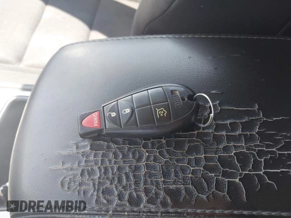 ✅ 2011 Jeep Grand Cherokee Laredo • VIN: 1J4RR4GG9BC734574 • Lot: 42603119. Listed on IAAI with 111,894 mi. Free auction sales archive from the USA and detailed vehicle history report at DreamBid. Image 11.