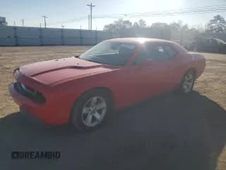 ✅ 2014 Dodge Challenger SXT • VIN: 2C3CDYAG6EH277139 • Lot: 84790204. Wystawiony na Copart z przebiegiem 266 549 mil. Bezpłatny archiwum sprzedaży aukcyjnych z USA i szczegółowy raport historii pojazdu na DreamBid. Zdjęcie 1.