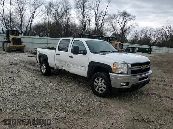 ✅ 2014 Chevrolet Silverado 2500HD LT • VIN: 1GC1KXCG2EF132035 • Лот: 52649525. Опубликован ранее на Copart с пробегом 216 301 миль. Бесплатный доступ к архиву аукционных продаж из США и подробный отчёт об истории автомобиля на DreamBid. Изображение 13.