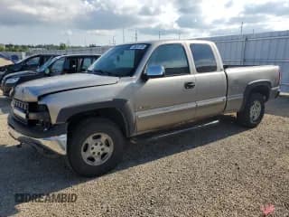 ✅ 2001 Chevrolet Silverado 1500 • VIN: 2GCEK19T611382334 • Лот: 58855725. Опубликован ранее на Copart с пробегом 263 550 миль. Бесплатный доступ к архиву аукционных продаж из США и подробный отчёт об истории автомобиля на DreamBid. Изображение 1.