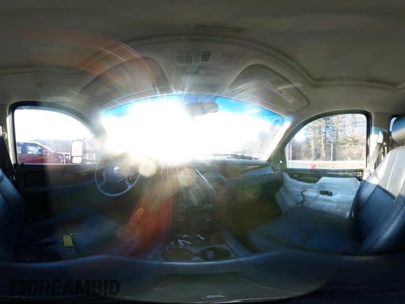 ✅ 2009 Chevrolet Silverado 2500HD LTZ • VIN: 1GCHK63K79F189916 • Лот: 43806161. Опубликован ранее на IAAI с пробегом 220 990 миль. Бесплатный доступ к архиву аукционных продаж из США и подробный отчёт об истории автомобиля на DreamBid. Изображение 20.