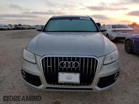 ✅ 2015 Audi Q5 Prestige • VIN: WA1VMAFP2FA050738 • Lot: 81609194. Listed on Copart with 65,534 mi. Free auction sales archive from the USA and detailed vehicle history report at DreamBid. Image 5.