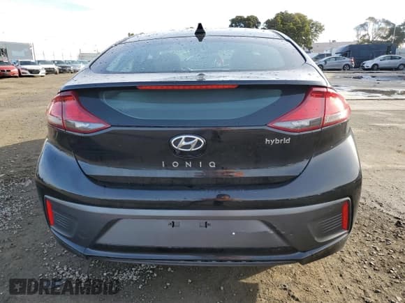 ✅ 2020 Hyundai Ioniq SE • VIN: KMHC75LC3LU240034 • Lot: 44847425. Wystawiony na Copart z przebiegiem 64 878 mil. Bezpłatny archiwum sprzedaży aukcyjnych z USA i szczegółowy raport historii pojazdu na DreamBid. Zdjęcie 6.