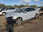 ✅ 2017 Volkswagen Jetta GLI • VIN: 3VW4T7AJ8HM362432 • Лот: 90844295. Опубликован ранее на Copart с пробегом 112 999 миль. Бесплатный доступ к архиву аукционных продаж из США и подробный отчёт об истории автомобиля на DreamBid. Изображение 1.