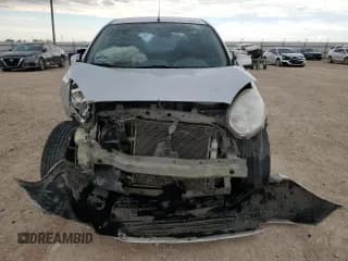 ✅ 2012 Nissan Micra • VIN: 3N1CK3CD0CL210311 • Lot: 62140664. Wystawiony na Copart z przebiegiem 218 527 mil. Bezpłatny archiwum sprzedaży aukcyjnych z USA i szczegółowy raport historii pojazdu na DreamBid. Zdjęcie 5.