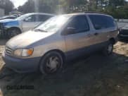 ✅ 2001 Toyota Sienna LE • VIN: 4T3ZF13C01U335113 • Лот: 85836265. Опубликован ранее на Copart с пробегом 235 119 миль. Бесплатный доступ к архиву аукционных продаж из США и подробный отчёт об истории автомобиля на DreamBid. Изображение 1.