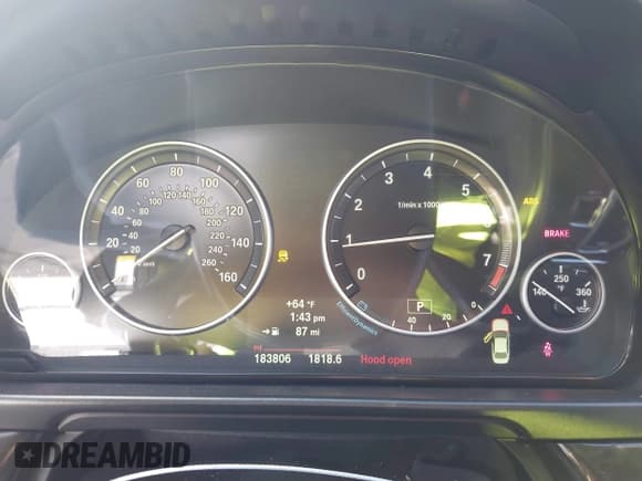 ✅ 2014 BMW 5 Series 535i • VIN: WBA5B1C55ED478182 • Lot: 43722203. Wystawiony na IAAI z przebiegiem 183 806 mil. Bezpłatny archiwum sprzedaży aukcyjnych z USA i szczegółowy raport historii pojazdu na DreamBid. Zdjęcie 7.