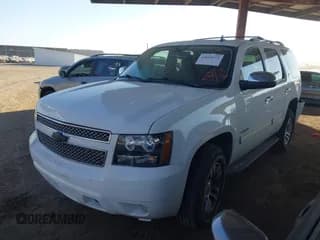 ✅ 2013 Chevrolet Tahoe LT • VIN: 1GNSKBE02DR379289 • Лот: 43664271. Опубликован ранее на IAAI с пробегом 163 086 миль. Бесплатный доступ к архиву аукционных продаж из США и подробный отчёт об истории автомобиля на DreamBid. Изображение 2.