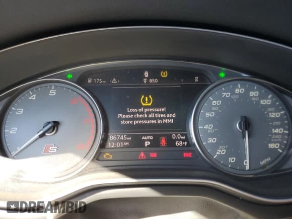 ✅ 2018 Audi S4 Premium Plus • VIN: WAUB4AF48JA146989 • Lot: 75721064. Wystawiony na Copart z przebiegiem 86 745 mil. Bezpłatny archiwum sprzedaży aukcyjnych z USA i szczegółowy raport historii pojazdu na DreamBid. Zdjęcie 9.