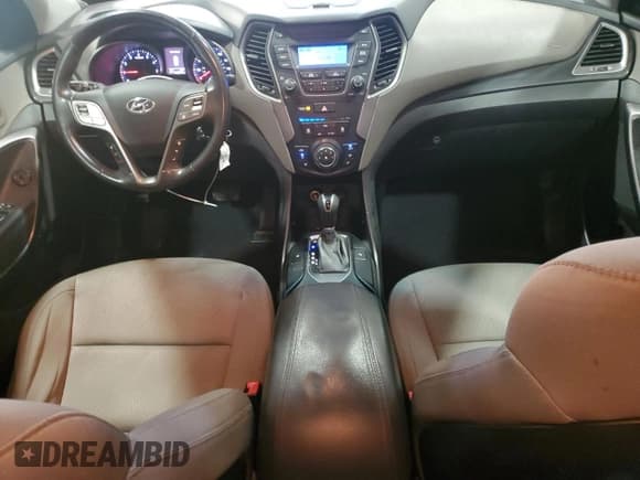 ✅ 2013 Hyundai Santa Fe Sport • VIN: 5XYZU3LB1DG102529 • Лот: 90227715. Опубликован ранее на Copart с пробегом 153 279 миль. Бесплатный доступ к архиву аукционных продаж из США и подробный отчёт об истории автомобиля на DreamBid. Изображение 8.