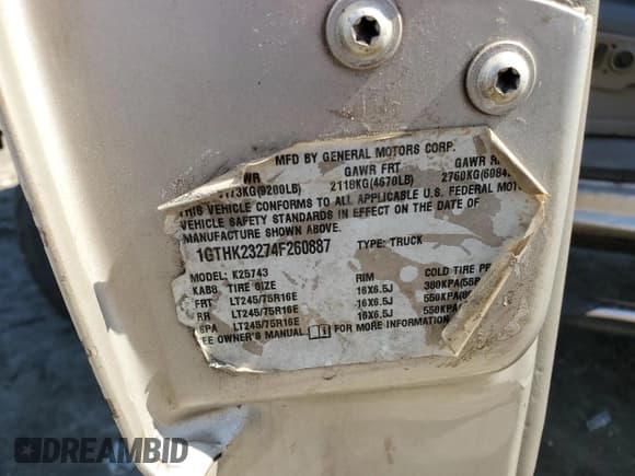 ✅ 2004 GMC Sierra 2500HD SLT • VIN: 1GTHK23274F260887 • Lot: 46898535. Wystawiony na Copart z przebiegiem Nie podano. Bezpłatny archiwum sprzedaży aukcyjnych z USA i szczegółowy raport historii pojazdu na DreamBid. Zdjęcie 12.