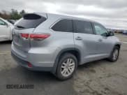 ✅ 2016 Toyota Highlander LE • VIN: 5TDZARFH0GS022352 • Лот: 91905565. Опубликован ранее на Copart с пробегом 131 723 миль. Бесплатный доступ к архиву аукционных продаж из США и подробный отчёт об истории автомобиля на DreamBid. Изображение 3.