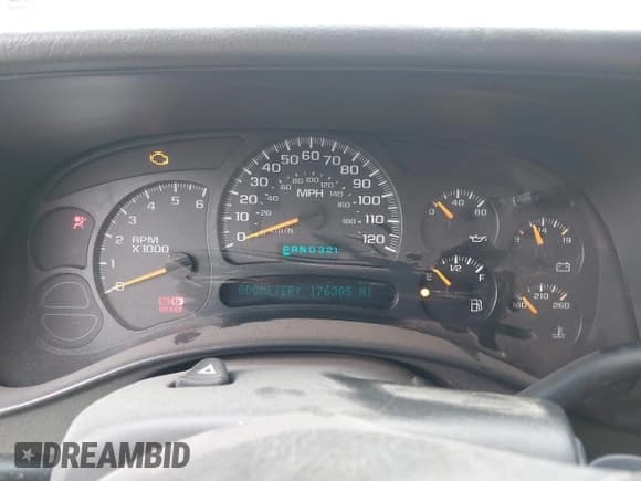 ✅ 2005 Chevrolet Silverado 1500 Z71 • VIN: 1GCEK19B05E312100 • Lot: 43451617. Listed on IAAI with 176,385 mi. Free auction sales archive from the USA and detailed vehicle history report at DreamBid. Image 7.
