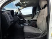 ✅ 2020 Chevrolet Colorado 2WD LT • VIN: 1GCHSCENXL1195638 • Лот: 41633155. Опубликован ранее на Copart с пробегом 127 445 миль. Бесплатный доступ к архиву аукционных продаж из США и подробный отчёт об истории автомобиля на DreamBid. Изображение 7.