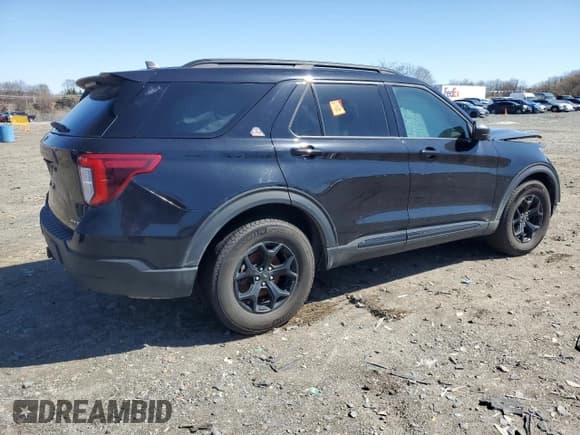 ✅ 2022 Ford Explorer Timberline • VIN: 1FMSK8JH6NGC35311 • Lot: 45813075. Wystawiony na Copart z przebiegiem 105 472 mil. Bezpłatny archiwum sprzedaży aukcyjnych z USA i szczegółowy raport historii pojazdu na DreamBid. Zdjęcie 3.