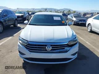 ✅ 2019 Volkswagen Jetta S • VIN: 3VWC57BU3KM196195 • Lot: 43652817. Wystawiony na IAAI z przebiegiem 89 564 mil. Bezpłatny archiwum sprzedaży aukcyjnych z USA i szczegółowy raport historii pojazdu na DreamBid. Zdjęcie 6.
