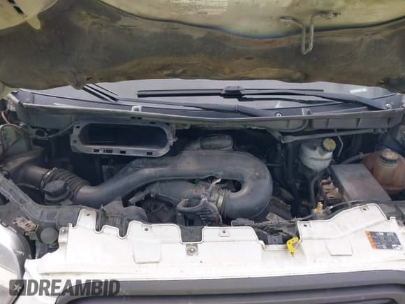 ✅ 2019 Ford Transit Passenger XL • VIN: 1FBAX2CM4KKA00461 • Lot: 42704520. Wystawiony na IAAI z przebiegiem 491 053 mil. Bezpłatny archiwum sprzedaży aukcyjnych z USA i szczegółowy raport historii pojazdu na DreamBid. Zdjęcie 10.