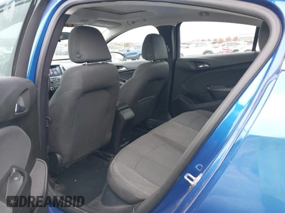 ✅ 2017 Chevrolet Cruze LT • VIN: 1G1BE5SM6H7242486 • Lot: 43576349. Listed on IAAI with 157,148 mi. Free auction sales archive from the USA and detailed vehicle history report at DreamBid. Image 8.