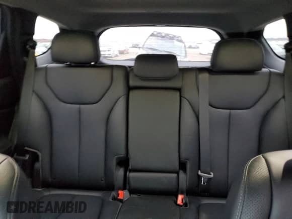 2022 Hyundai Santa Fe Limited z VIN 5NMS44AL2NH373609, wystawiony jako Copart lot #71986532 z przebiegiem 22 051 mil mil oraz . Historia ofert i sprzedaży dostępna na DreamBid. Obrazek 10.