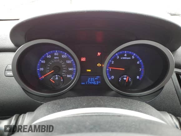 2010 Hyundai Genesis Coupe Premium with VIN KMHHT6KD1AU021037, listed as a Copart auction lot 80195994 with 174,463 mi miles and Salvage title. Bid and sale history available at DreamBid. Image 9.