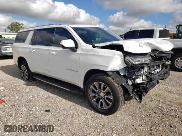 2024 Chevrolet Suburban LT z VIN 1GNSCCKD7RR191966, wystawiony jako Copart lot #69466314 z przebiegiem 7 066 mil mil oraz Szkoda całkowita • Salvage title. Historia ofert i sprzedaży dostępna na DreamBid. Obrazek 4.