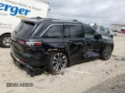 ✅ 2022 Jeep Grand Cherokee Overland • VIN: 1C4RJYD6XN8764643 • Lot: 64837614. Listed on Copart with 9,831 mi. Free auction sales archive from the USA and detailed vehicle history report at DreamBid. Image 3.