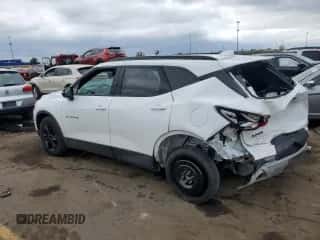 2021 Chevrolet Blazer LT with VIN 3GNKBCRS2MS586117, listed as a Copart auction lot 71646984 with 23,315 mi miles and Non repairable. Bid and sale history available at DreamBid. Image 2.