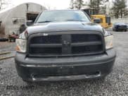 ✅ 2010 Dodge 1500 ST • VIN: 1D7RV1GP5AS240447 • Lot: 84054314. Wystawiony na Copart z przebiegiem 160 843 mil. Bezpłatny archiwum sprzedaży aukcyjnych z USA i szczegółowy raport historii pojazdu na DreamBid. Zdjęcie 5.