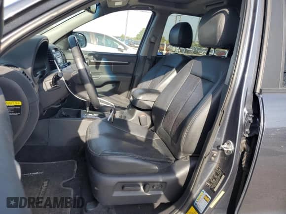 ✅ 2008 Hyundai Santa Fe SE • VIN: 5NMSH13EX8H227030 • Лот: 71400004. Размещён на Copart с пробегом 162 196 миль миль. Получите бесплатный доступ к архиву аукционных продаж из США и посмотрите подробный отчёт об истории автомобиля на DreamBid. Изображение 7.