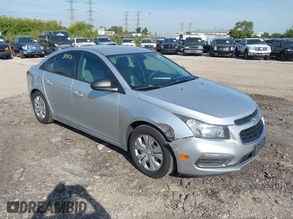 ✅ 2016 Chevrolet Cruze LS • VIN: 1G1PB5SHXG7161328 • Lot: 43208427. Listed on IAAI with 146,591 mi. Free auction sales archive from the USA and detailed vehicle history report at DreamBid. Image 1.