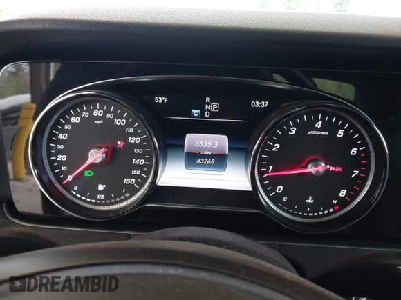 ✅ 2017 Mercedes-Benz E 300 Luxury • VIN: WDDZF4KBXHA194804 • Lot: 43566351. Listed on IAAI with 83,268 mi. Free auction sales archive from the USA and detailed vehicle history report at DreamBid. Image 7.