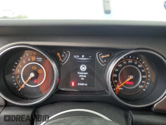 ✅ 2018 Jeep Wrangler Sport • VIN: 1C4GJXAG9JW284887 • Лот: 80942425. Опубликован ранее на Copart с пробегом 37 830 миль. Бесплатный доступ к архиву аукционных продаж из США и подробный отчёт об истории автомобиля на DreamBid. Изображение 9.