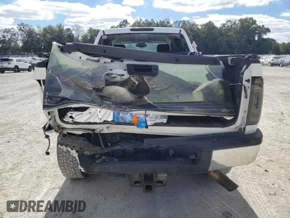 ✅ 2013 Chevrolet Silverado 2500HD LTZ • VIN: 1GC1KYCG1DF187306 • Lot: 81920074. Listed on Copart with 99,512 mi. Free auction sales archive from the USA and detailed vehicle history report at DreamBid. Image 6.