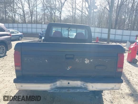 ✅ 1992 Ford Ranger XLT • VIN: 1FTCR10X3NUA73868 • Lot: 41836220. Listed on IAAI with 97,165 mi. Free auction sales archive from the USA and detailed vehicle history report at DreamBid. Image 16.