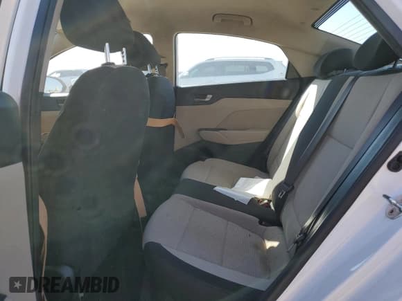 ✅ 2019 Hyundai Accent SE • VIN: 3KPC24A37KE060729 • Лот: 72986004. Опубликован ранее на Copart с пробегом Не указан. Бесплатный доступ к архиву аукционных продаж из США и подробный отчёт об истории автомобиля на DreamBid. Изображение 10.