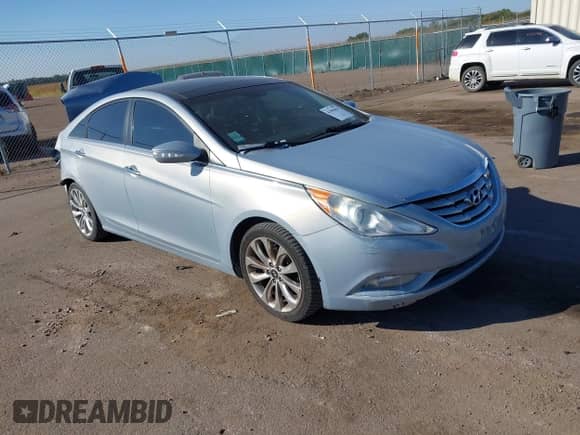 2012 Hyundai Sonata SE with VIN 5NPEC4AB8CH452970, listed as a IAAI auction lot 43304614 with 192,764 mi miles and . Bid and sale history available at DreamBid. Image 1.