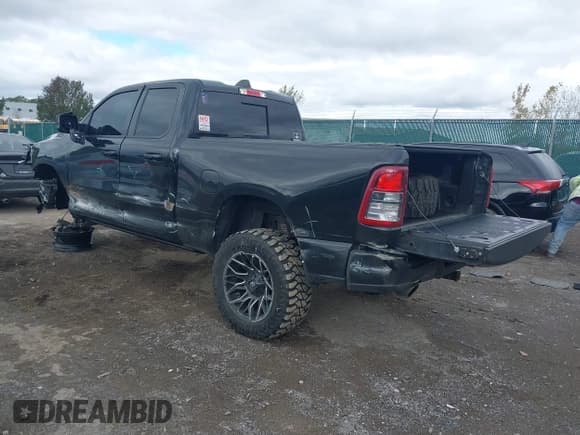 ✅ 2022 Ram 1500 Big Horn • VIN: 1C6SRFBT2NN206382 • Lot: 40603033. Listed on IAAI with 40,881 mi. Free auction sales archive from the USA and detailed vehicle history report at DreamBid. Image 3.