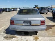 ✅ 1996 Oldsmobile Cutlass Ciera 1SA VX5 • VIN: 1G3AJ55M3T6326130 • Lot: 73877264. Wystawiony na Copart z przebiegiem 74 073 mil. Bezpłatny archiwum sprzedaży aukcyjnych z USA i szczegółowy raport historii pojazdu na DreamBid. Zdjęcie 6.