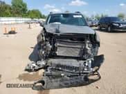 ✅ 2020 Jeep Renegade Latitude • VIN: ZACNJABB9LPL16788 • Lot: 56921635. Wystawiony na Copart z przebiegiem 56 708 mil. Bezpłatny archiwum sprzedaży aukcyjnych z USA i szczegółowy raport historii pojazdu na DreamBid. Zdjęcie 5.