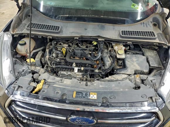 ✅ 2019 Ford Escape SE • VIN: 1FMCU9GD0KUA76761 • Лот: 95322625. Опубликован ранее на Copart с пробегом 115 084 миль. Бесплатный доступ к архиву аукционных продаж из США и подробный отчёт об истории автомобиля на DreamBid. Изображение 12.