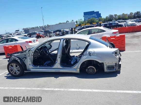 ✅ 2015 Infiniti Q40 • VIN: JN1CV6APXFM502953 • Лот: 42837847. Опубликован ранее на IAAI с пробегом Не указан. Бесплатный доступ к архиву аукционных продаж из США и подробный отчёт об истории автомобиля на DreamBid. Изображение 14.