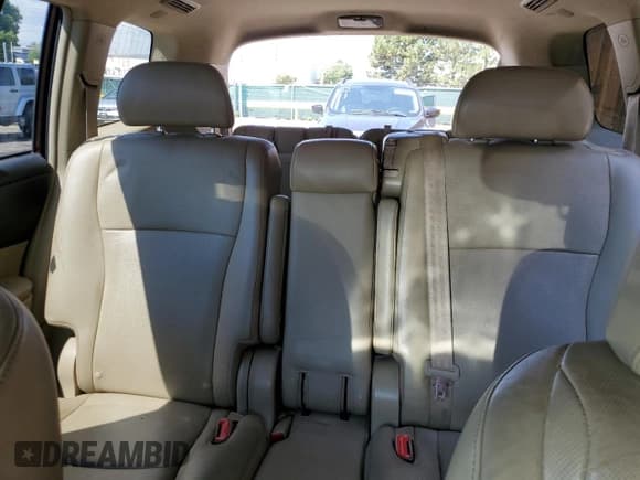 ✅ 2012 Toyota Highlander Limited • VIN: 5TDDK3EH8CS126751 • Lot: 68512525. Listed on Copart with 127,615 mi. Free auction sales archive from the USA and detailed vehicle history report at DreamBid. Image 10.