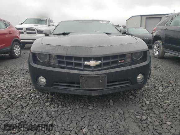 ✅ 2013 Chevrolet Camaro LT • VIN: 2G1FC1E34D9207389 • Lot: 86179495. Wystawiony na Copart z przebiegiem 118 600 mil. Bezpłatny archiwum sprzedaży aukcyjnych z USA i szczegółowy raport historii pojazdu na DreamBid. Zdjęcie 5.